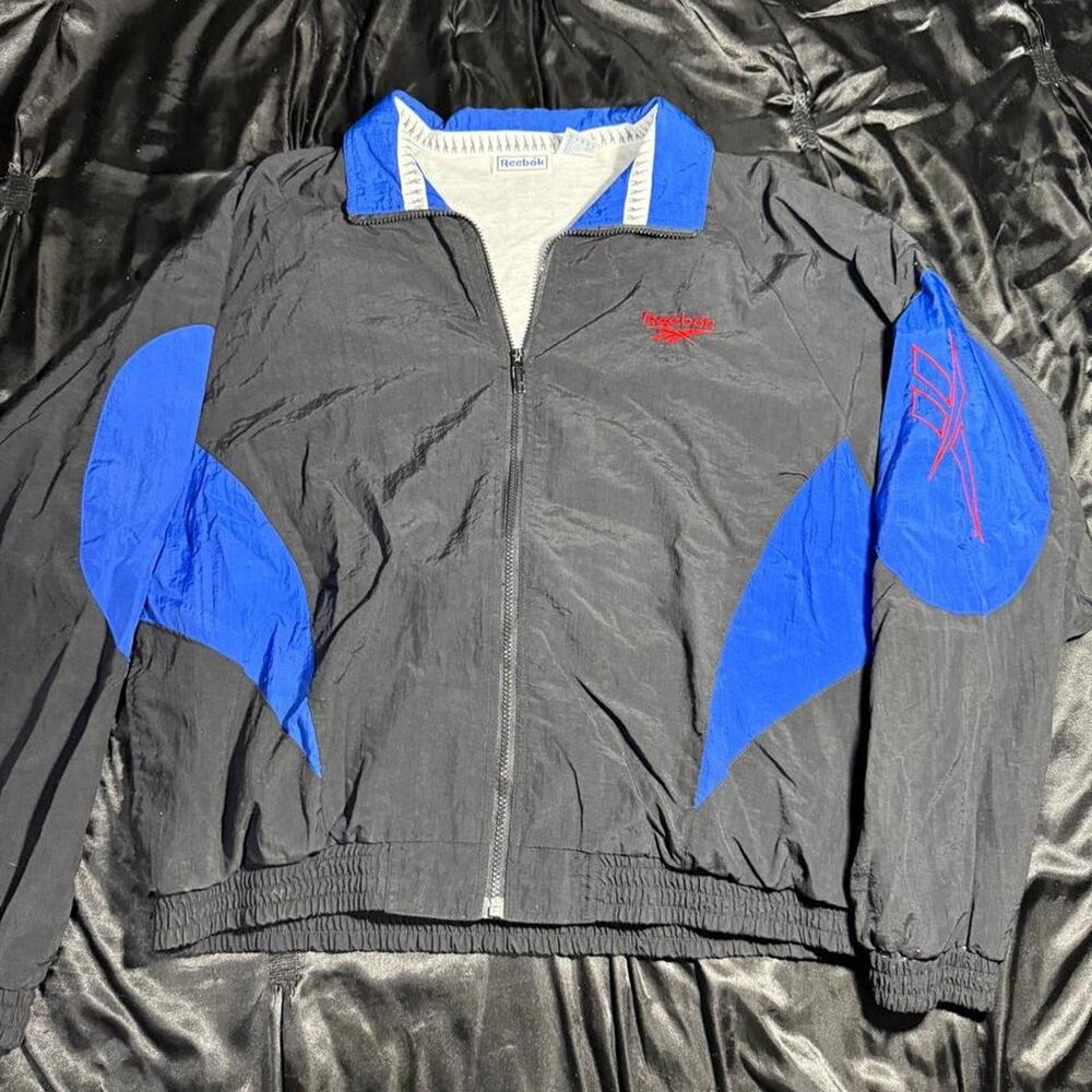Reebok windbreaker jacket with blue